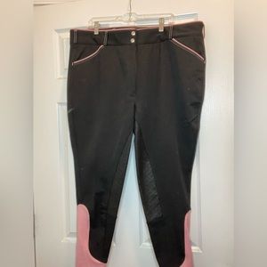 Dover Saddlery Wellesley FS breech.